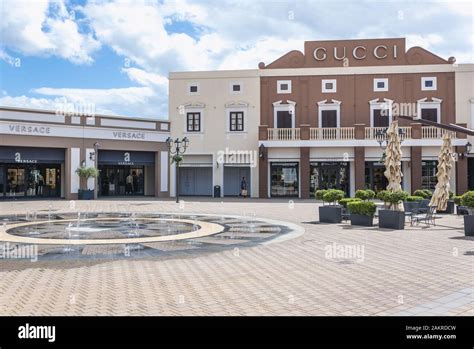 outlet sicilia village gucci|gucci outlet palermo italy.